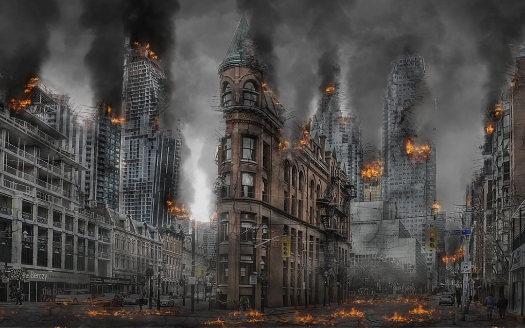 Dinas Damkar Ketapang Hapus Sarang Tawon di Area Wisata